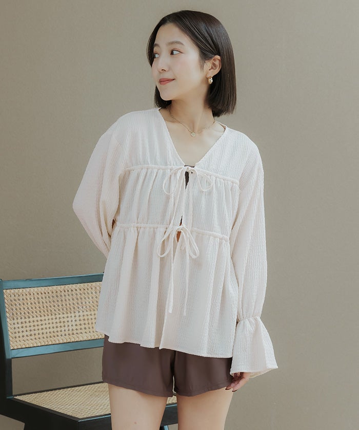 yori ♣︎ 新品 ヨリ ティアードメッシュラッシュガード ホワイト 未使用に近い♡ヨリ yori ティアードメッシュラッシュガード ホワイト